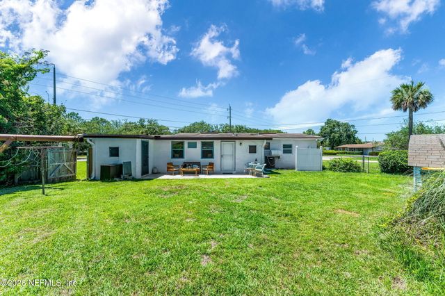 1705 MINDANAO Drive, Jacksonville, FL 32246