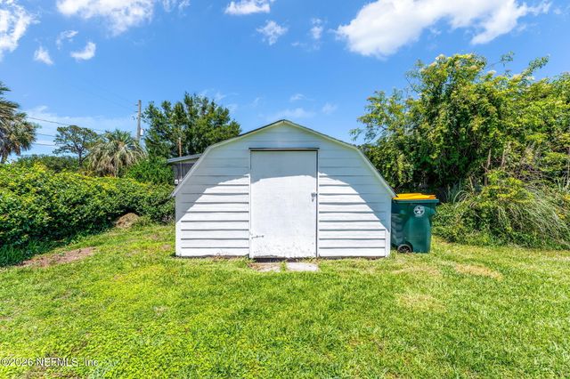 1705 MINDANAO Drive, Jacksonville, FL 32246