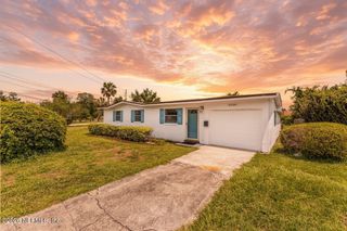 1705 MINDANAO Drive, Jacksonville, FL 32246