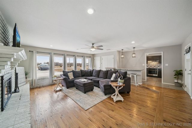 12440 N 97th East Avenue, Collinsville, OK 74021