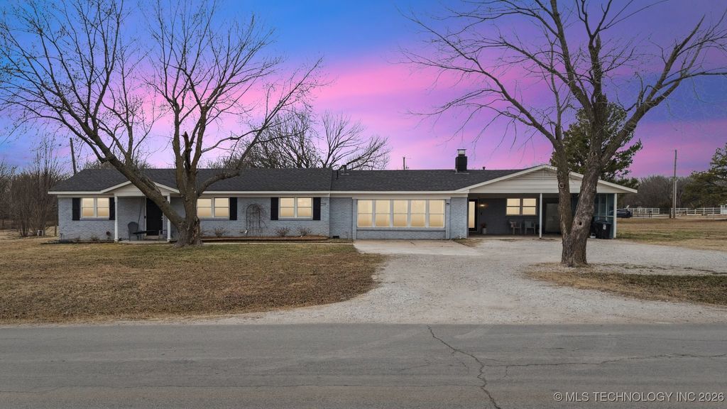 12440 N 97th East Avenue, Collinsville, OK 74021