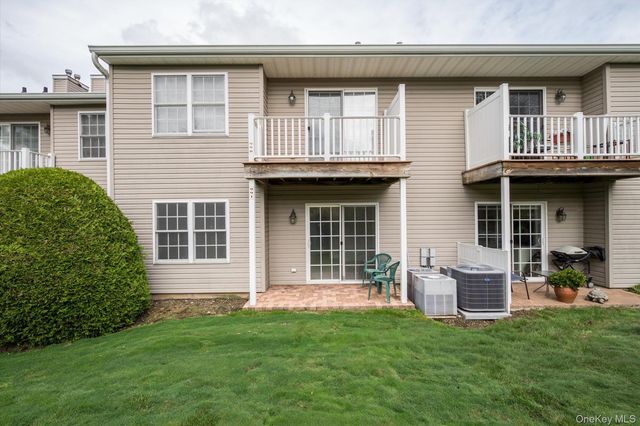 991 Madeira Boulevard, Melville, NY 11747