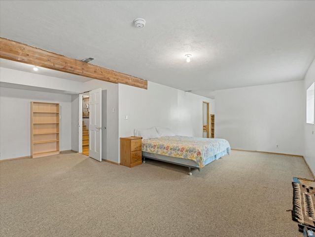 2228 E RENEGADE RD, Sandy, UT 84093