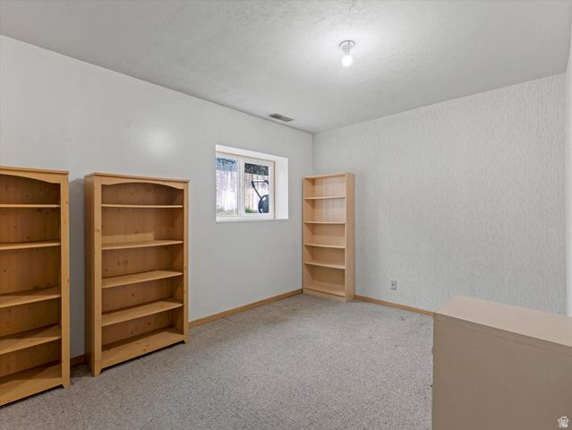 2228 E RENEGADE RD, Sandy, UT 84093
