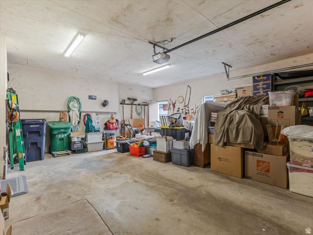 2228 E RENEGADE RD, Sandy, UT 84093