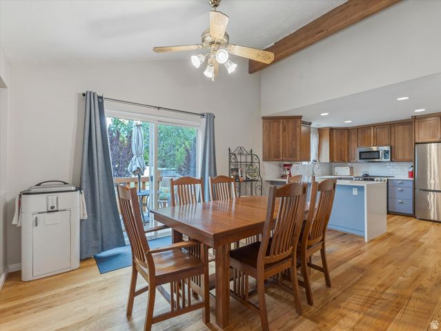 2228 E RENEGADE RD, Sandy, UT 84093