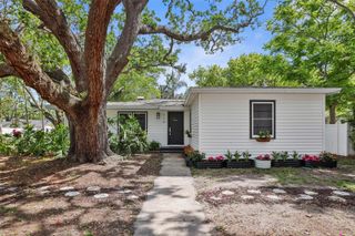 559 SCOTLAND STREET, Dunedin, FL 34698