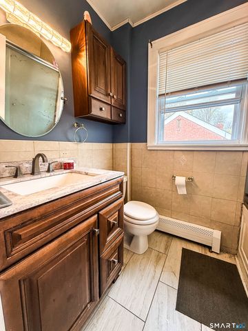 38 Grandview Avenue, Hamden, CT 06514