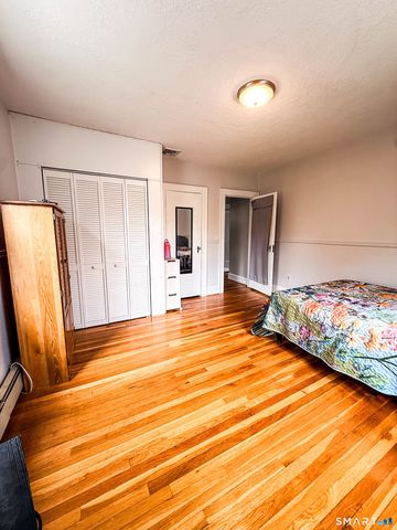 38 Grandview Avenue, Hamden, CT 06514