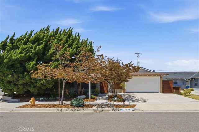 5051 Sisson Drive, Huntington Beach, CA 92649