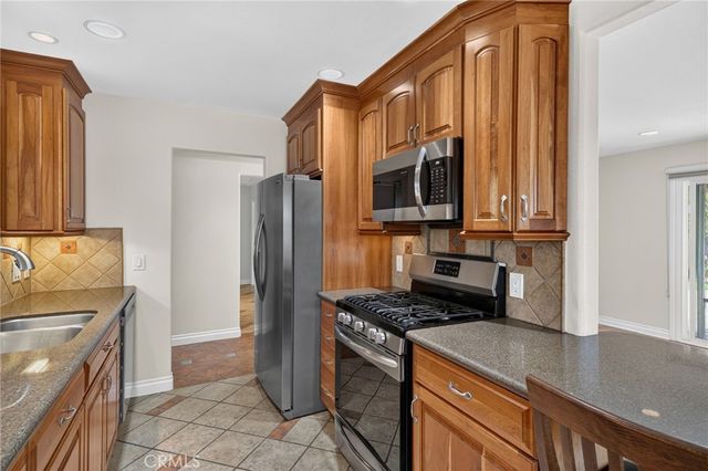 5051 Sisson Drive, Huntington Beach, CA 92649