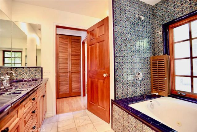 28817 Top Of The World Drive, Laguna Beach, CA 92651