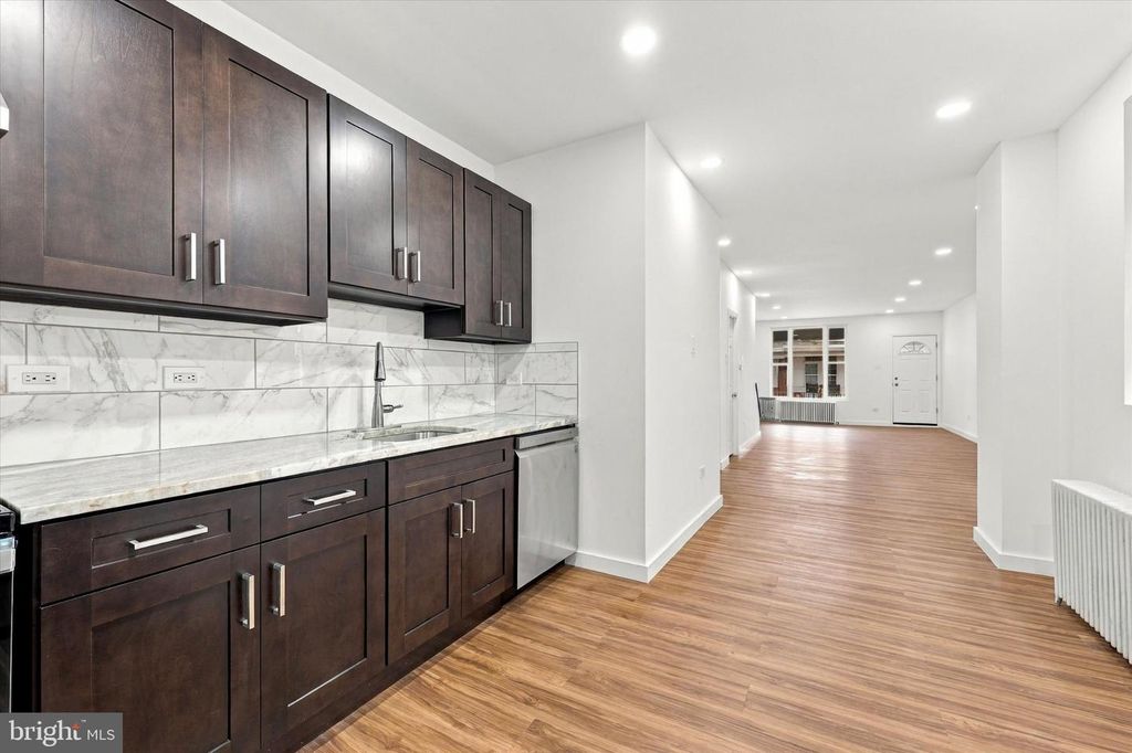 35 N EDGEWOOD ST, Philadelphia, PA 19139 — exterior