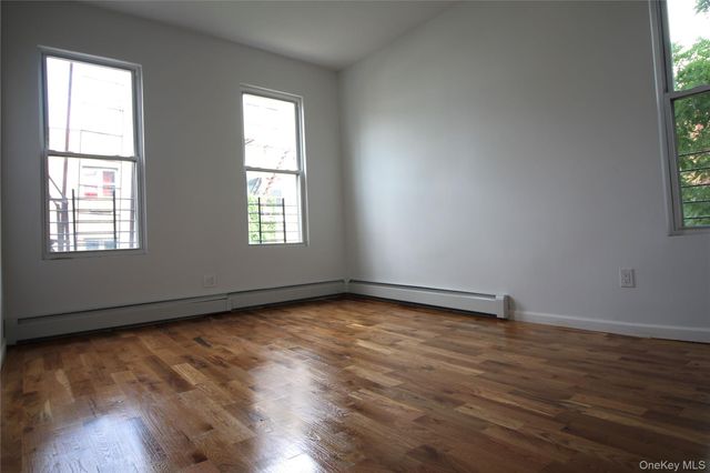 291 Bonner Place 2, Bronx, NY 10456