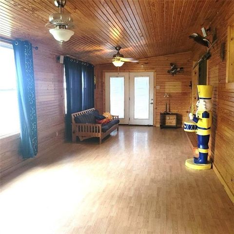 405 W 2nd Street, Norborne, MO 64668