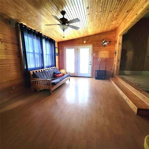 405 W 2nd Street, Norborne, MO 64668