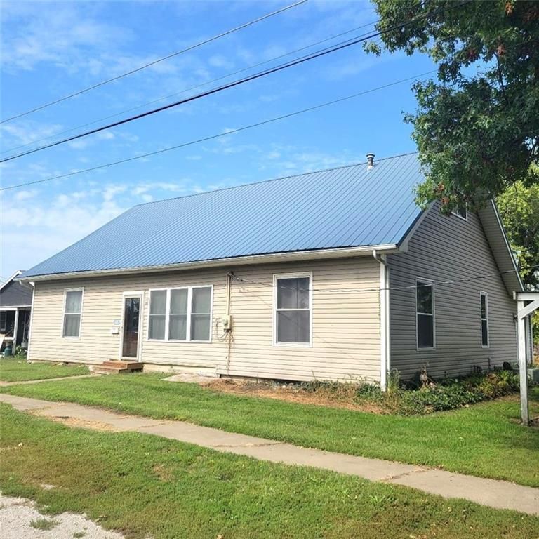 405 W 2nd Street, Norborne, MO 64668