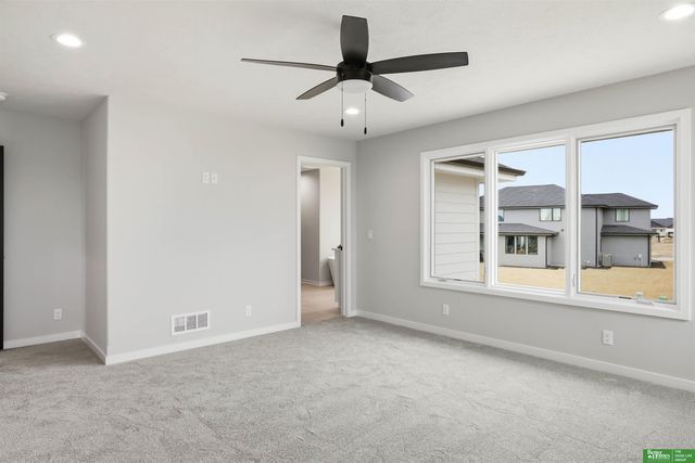 21108 Arlington Street, Elkhorn, NE 68022