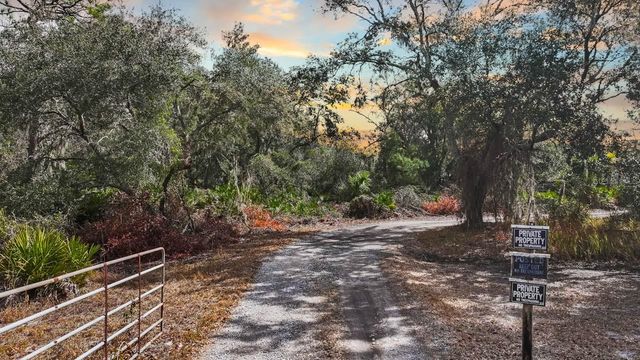 12730 BULLFROG CREEK ROAD, Gibsonton, FL 33534