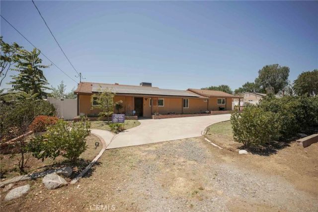 1591 W Persimmon, Rialto, CA 92377