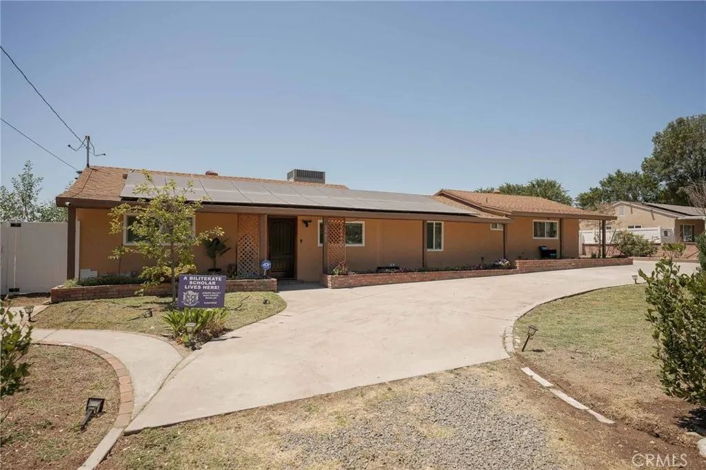 1591 W Persimmon, Rialto, CA 92377