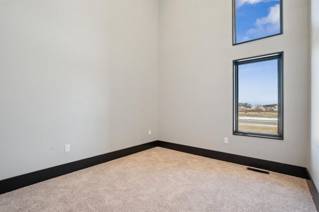 4010 Keagles Crossing, Cedar Falls, IA 50613