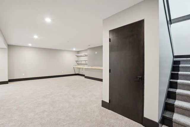 4010 Keagles Crossing, Cedar Falls, IA 50613