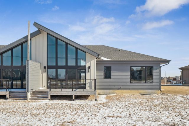 4010 Keagles Crossing, Cedar Falls, IA 50613