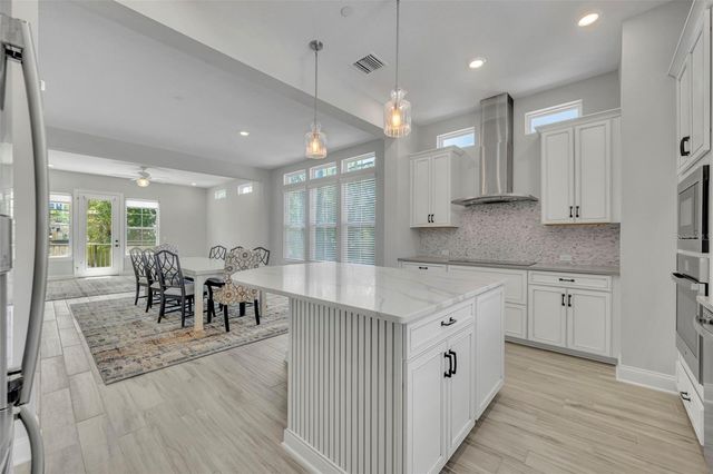 117 E CONCORD STREET 7, Orlando, FL 32801