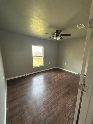1108 Niagara Street, Houston, TX 77051