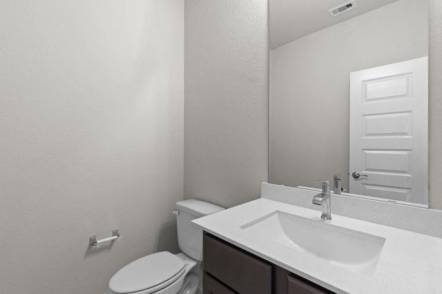 3227 Bushy Hawthorne Drive, Conroe, TX 77301