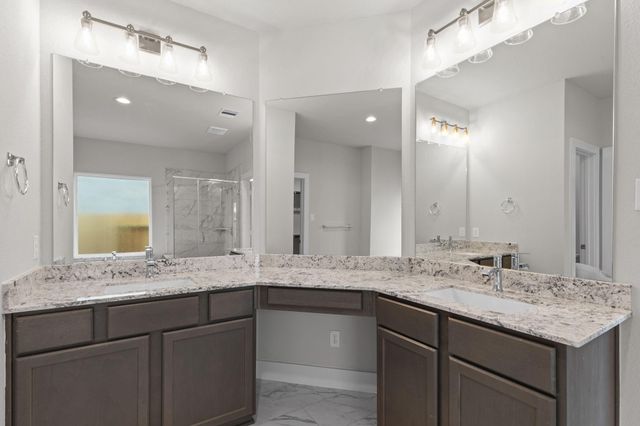 3227 Bushy Hawthorne Drive, Conroe, TX 77301