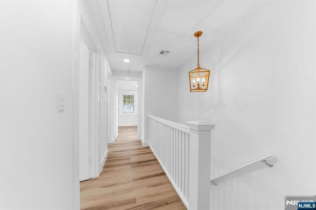 21 Morris Road, Clifton, NJ 07012