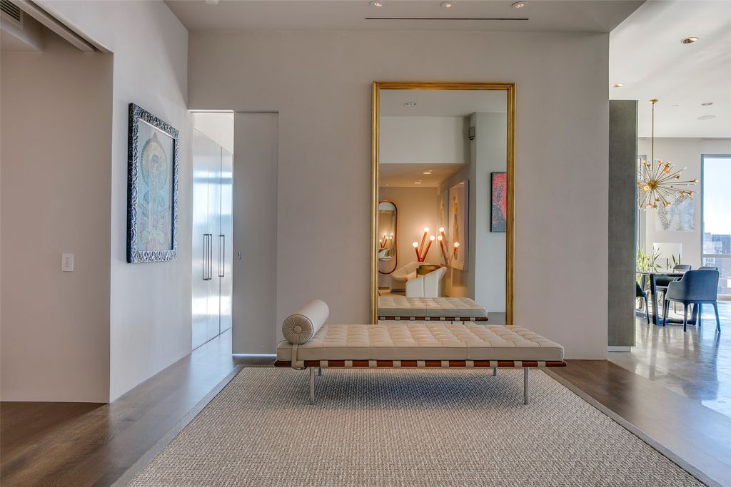 1717 Arts Plaza 1915, Dallas, TX 75201