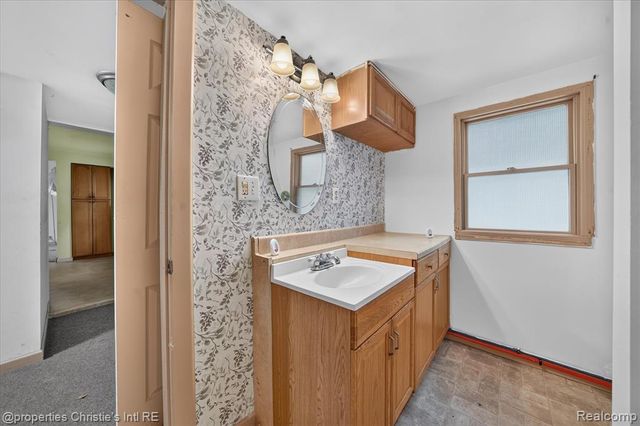 8320 Mckean Road, Willis, MI 48191