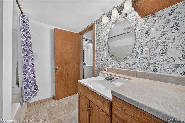 8320 Mckean Road, Willis, MI 48191
