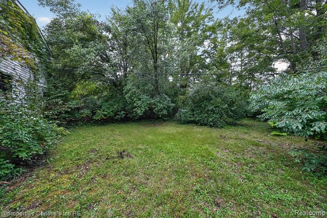 8320 Mckean Road, Willis, MI 48191