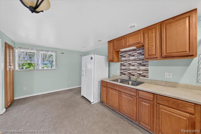 8320 Mckean Road, Willis, MI 48191