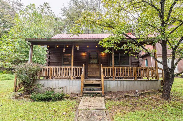 3167 N Happy Hollow Road, Eckerty, IN 47116