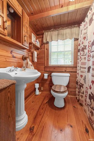 3167 N Happy Hollow Road, Eckerty, IN 47116