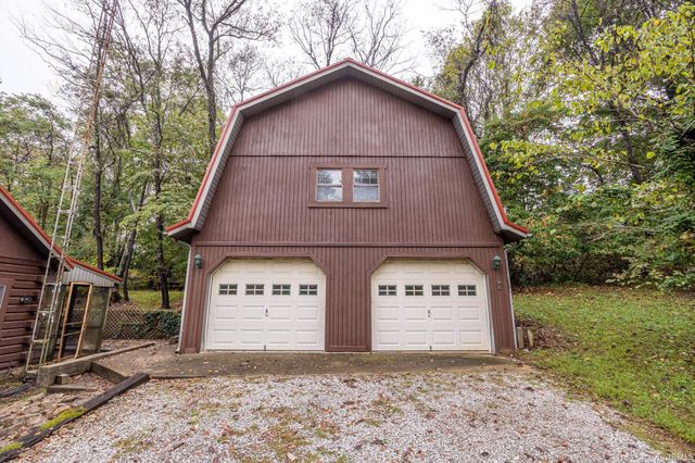3167 N Happy Hollow Road, Eckerty, IN 47116