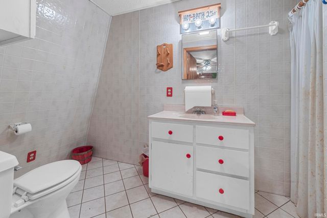 3167 N Happy Hollow Road, Eckerty, IN 47116