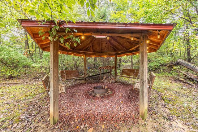 3167 N Happy Hollow Road, Eckerty, IN 47116