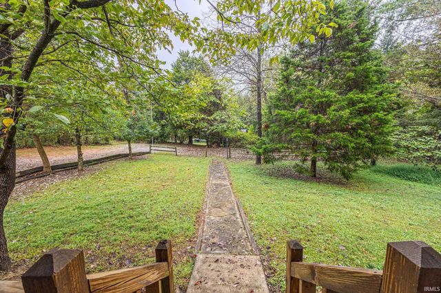 3167 N Happy Hollow Road, Eckerty, IN 47116