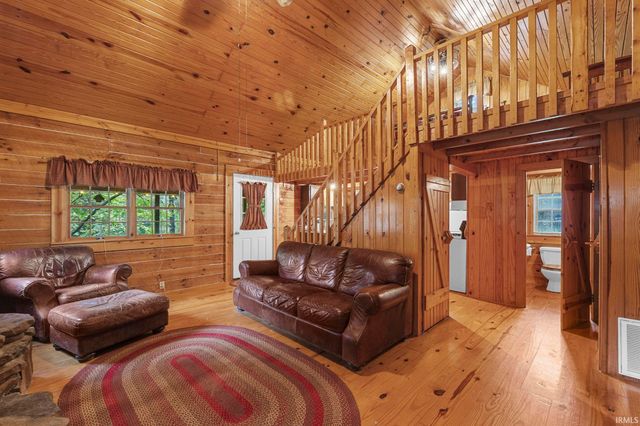 3167 N Happy Hollow Road, Eckerty, IN 47116