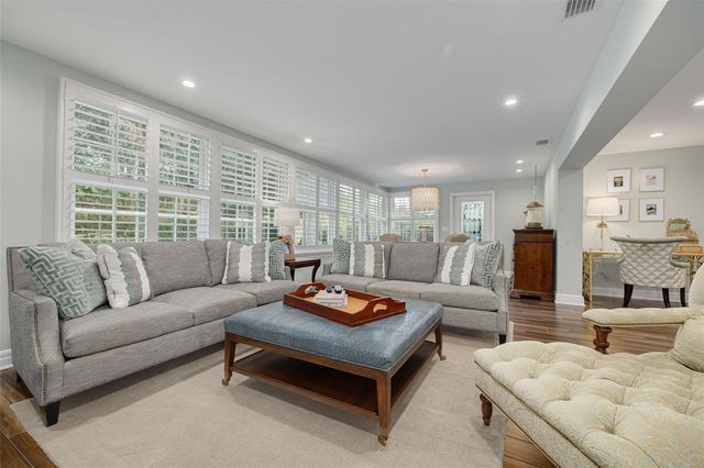 3 EASTWOOD LANE, Belleair, FL 33756