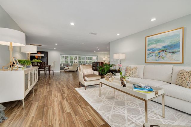 3 EASTWOOD LANE, Belleair, FL 33756