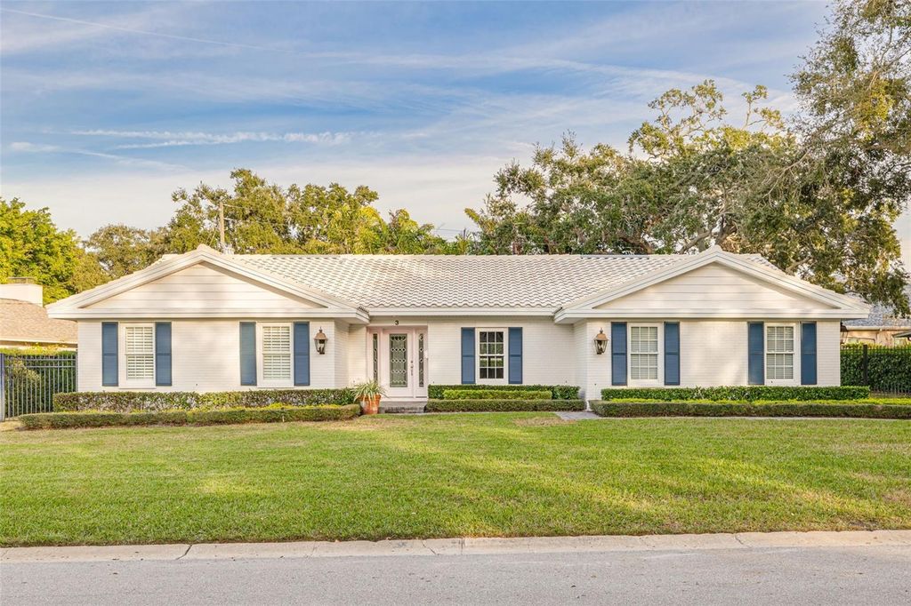 3 EASTWOOD LANE, Belleair, FL 33756