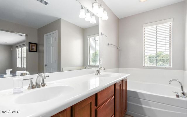 15904 N 22nd Lane, Phoenix, AZ 85023