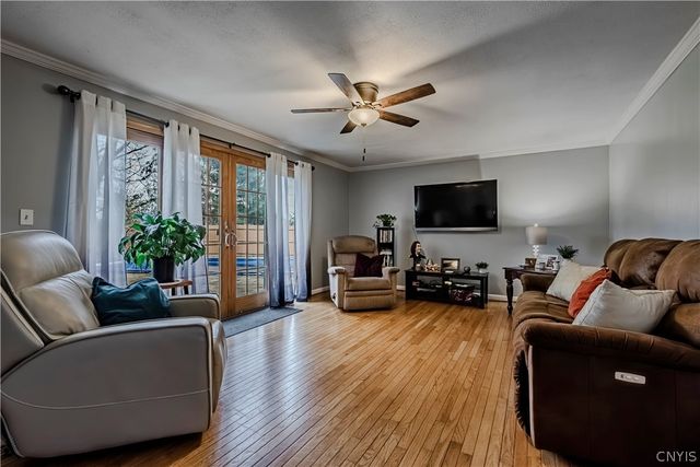 100 Fairway Drive, New Hartford, NY 13413